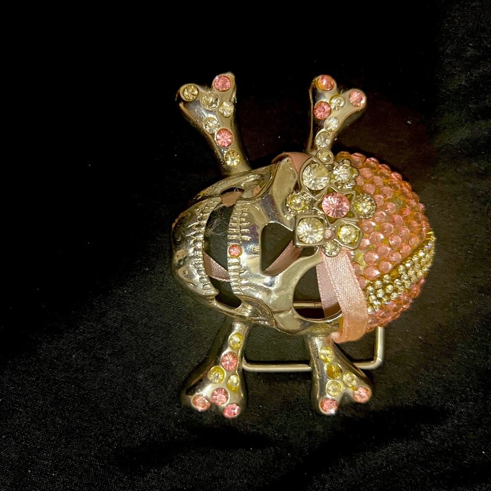 Belt buckle